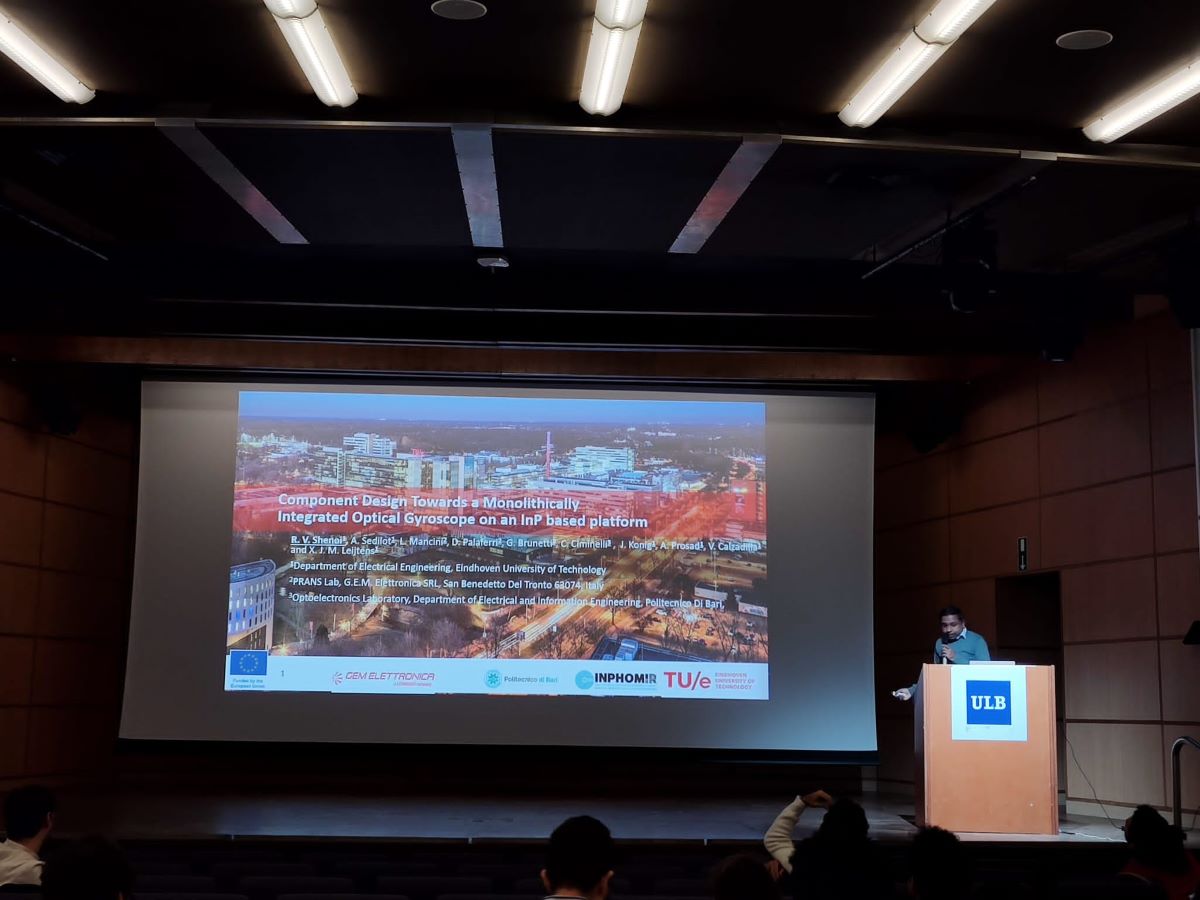 IEE_Benelux-TUE-2025 Rajeev Shenoi (TUE) presenting INPHOMIR at the IEEE Photonics Benelux symposium at the Université Libre de Bruxelles in Brussels, Belgium on 20,21 November 2025